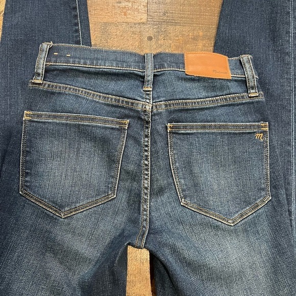 Madewell Roadtripper Jeans - Picture 8 of 9